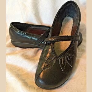 Naot Nau Mai Mary Jane Comfort Shoes